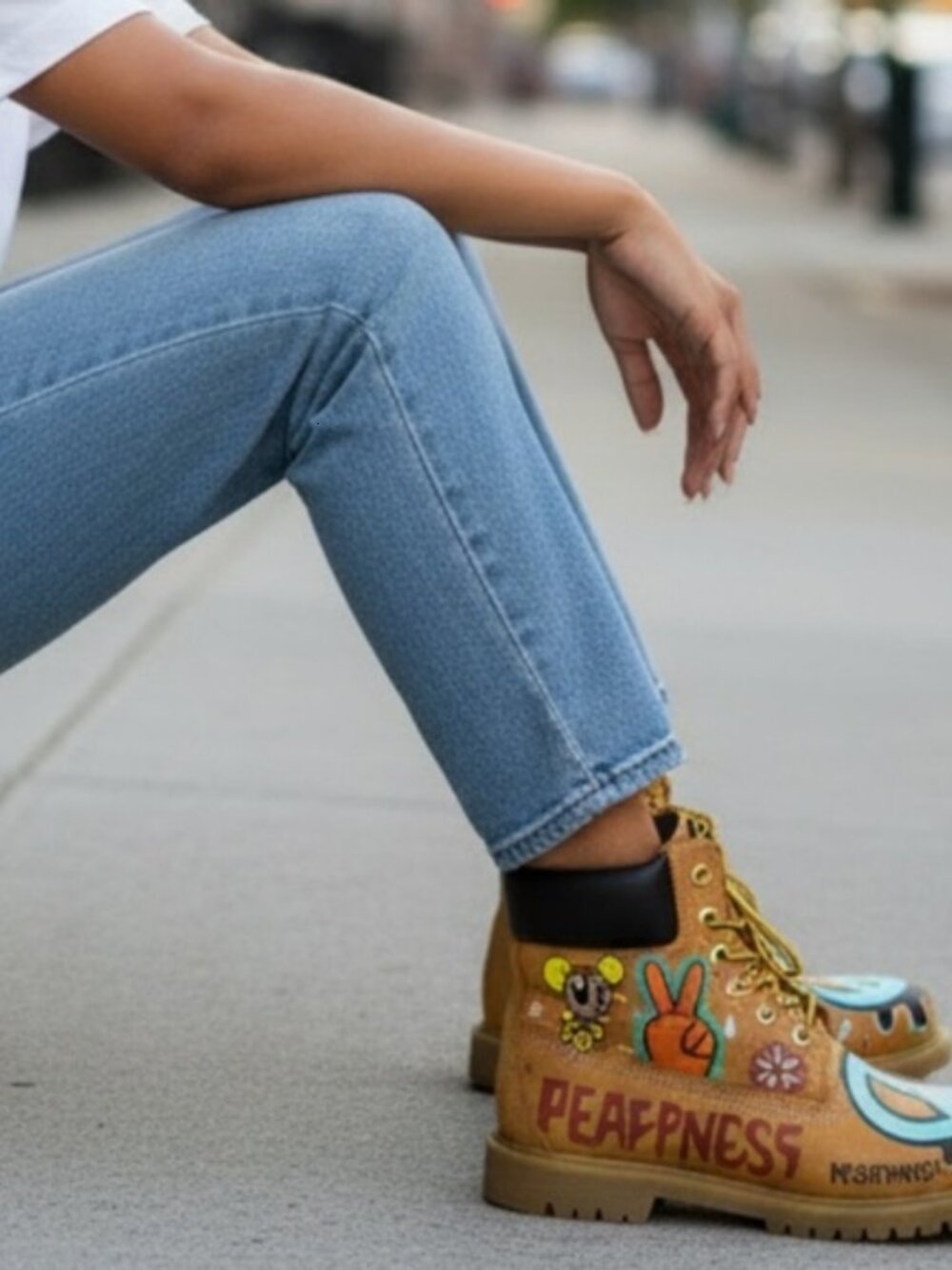 TIMBERLAND Colorful Custom Boots with Art Design - Picture 10 of 10